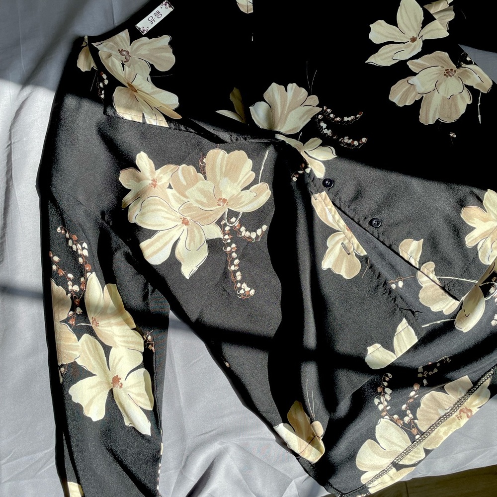 Floral print black blouse